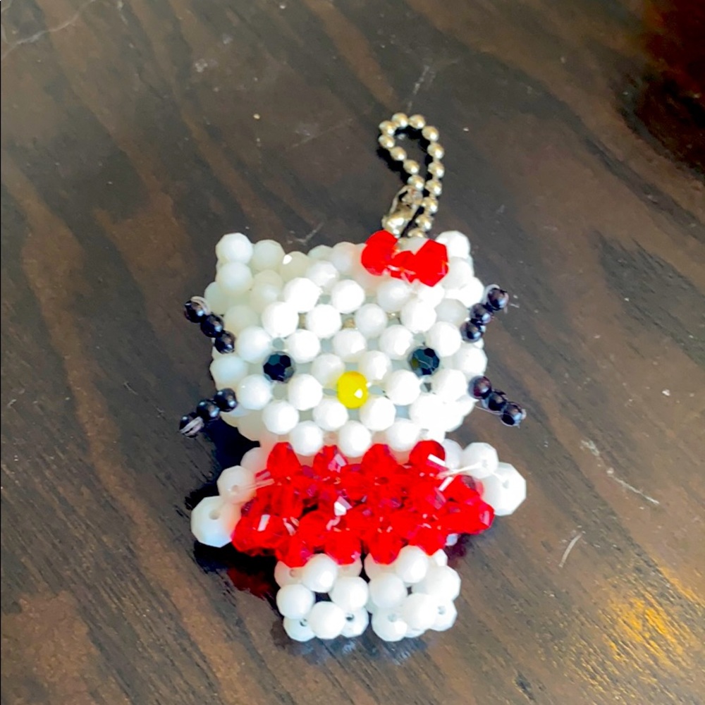 Hello Kitty dangler